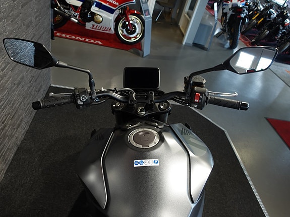 Honda Hornet 1000 *3,45% upp till 250 000:-!* 5 of 5