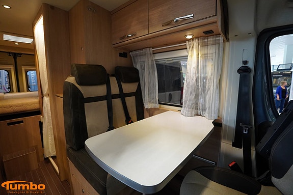 Roadcar 640 5 of 18