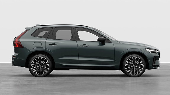 Volvo XC60 3 of 5