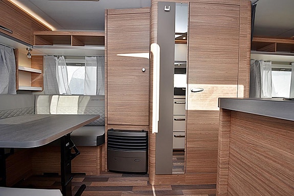 Weinsberg 480 EU CaraOne EDITION [HOT], Långbäddar 2 of 26