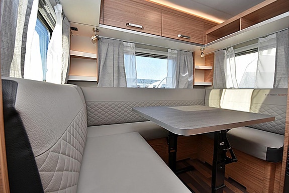 Weinsberg 480 EU CaraOne EDITION [HOT], Långbäddar 3 of 26
