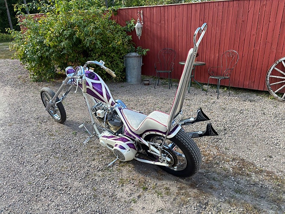 Harley-Davidson Purple Heart Shovelhead -74 1340cc 2 of 5
