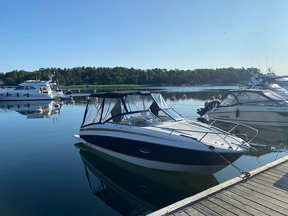 Bayliner 742 DC Trailer 80km/h byte  Se spec!