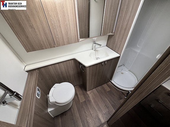 Kabe Imperial Hacienda 880 DTDL Välutrustad -16 13 of 21