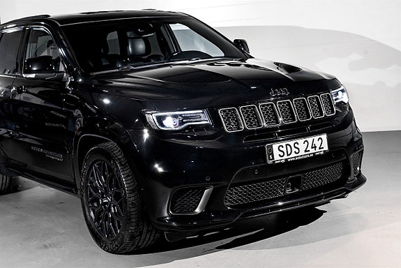 Jeep Grand Cherokee 10 of 21