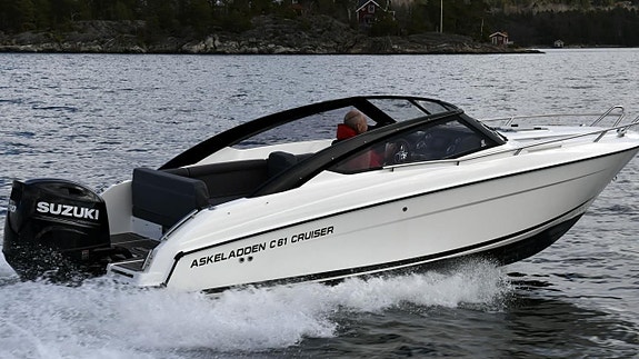 Askeladden C61 Bowrider 2022 Suzuki 200 HK 2025