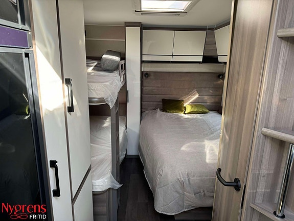 Kabe ESTATE 560 GLE KS - Barnkammarvagn för året-runt-camping 13 of 18