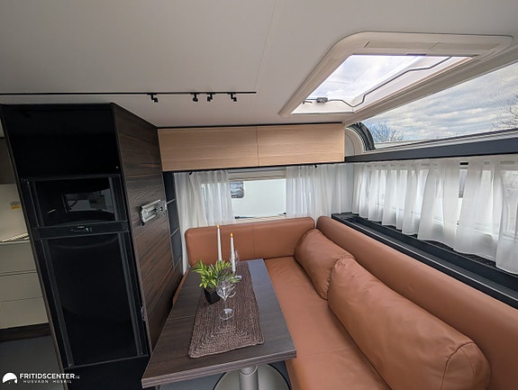 Adria Astella 644 DP *Hotellkänsla på hjul / ALDE / Panoramafönster 19 of 21