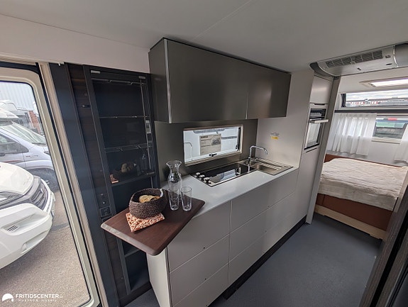 Adria Astella 644 DP *Hotellkänsla på hjul / ALDE / Panoramafönster 9 of 21