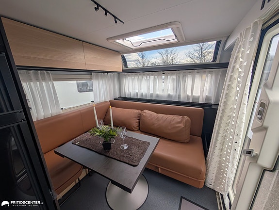 Adria Astella 644 DP *Hotellkänsla på hjul / ALDE / Panoramafönster 4 of 21