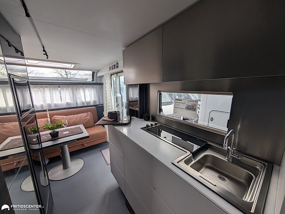 Adria Astella 644 DP *Hotellkänsla på hjul / ALDE / Panoramafönster 3 of 21