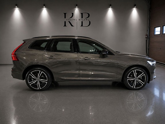 Volvo XC60 3 of 24
