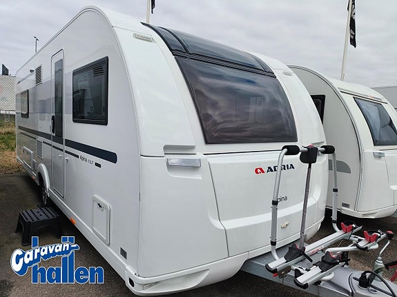 Adria Alpina 613 UT 2 of 9