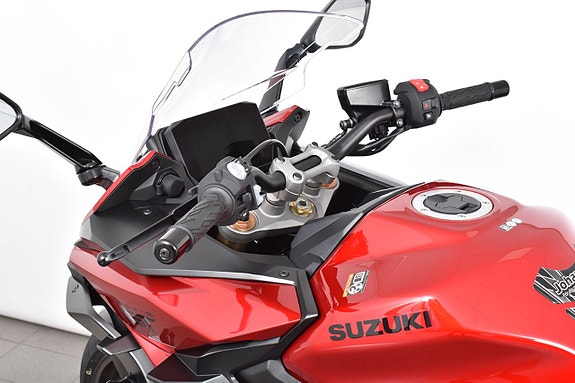 Suzuki GSX-S1000 GT ABS, Nyservad 6 of 18