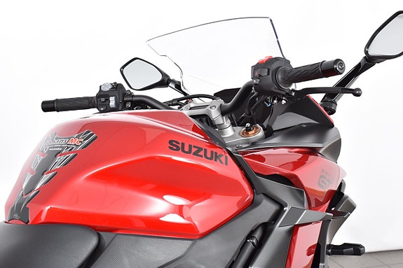 Suzuki GSX-S1000 GT ABS, Nyservad 15 of 18