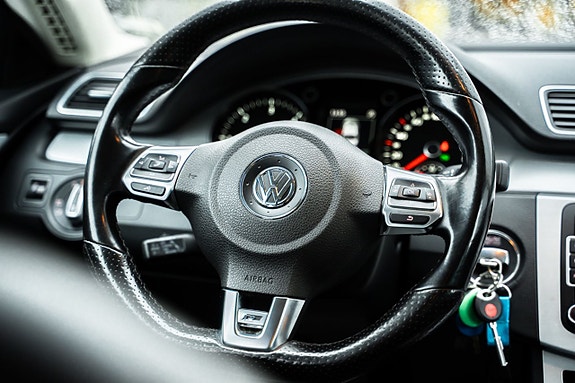 Volkswagen CC 10 of 18