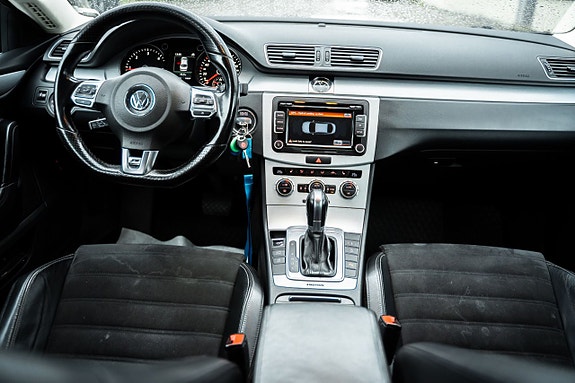 Volkswagen CC 9 of 18