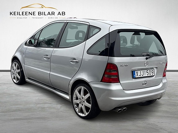 Mercedes-Benz A210 9 of 23