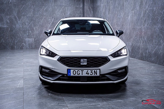 Seat Leon 2 of 5