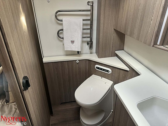 Kabe Imperial 780 ETDL KS 13 of 19