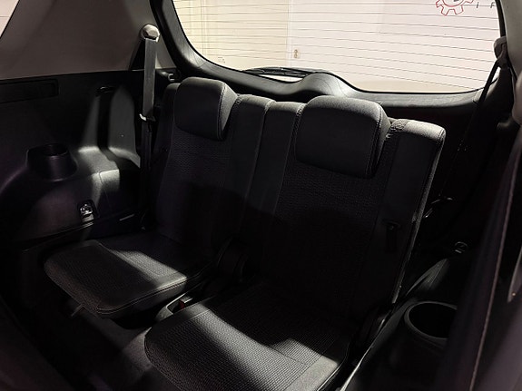 Toyota Verso 9 of 9