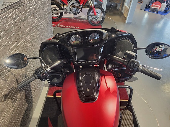 Indian Challenger Dark Horse Red Smoke *3,45% upp till 250 000:-!* 4 of 5