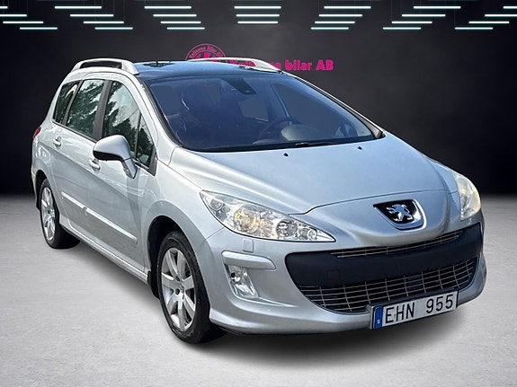 Peugeot 308 SW 4 of 5