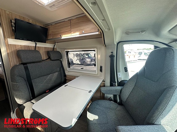 Hymer YELLOWSTONE 140hk Automat RÄNTA 4,95% 5 of 17