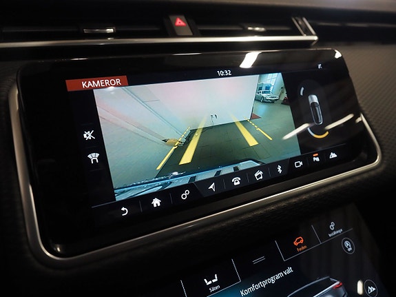 Land Rover Range Rover Velar 19 of 24