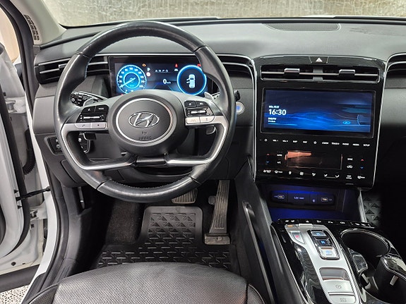 Hyundai Tucson 6 of 8