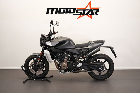 Husqvarna 801 Svartpilen *Demokampanj* 36 Mån Räntefritt 4 of 4