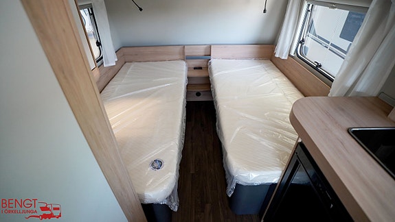 Knaus Sport 460 EU | Långbäddar 13 of 21