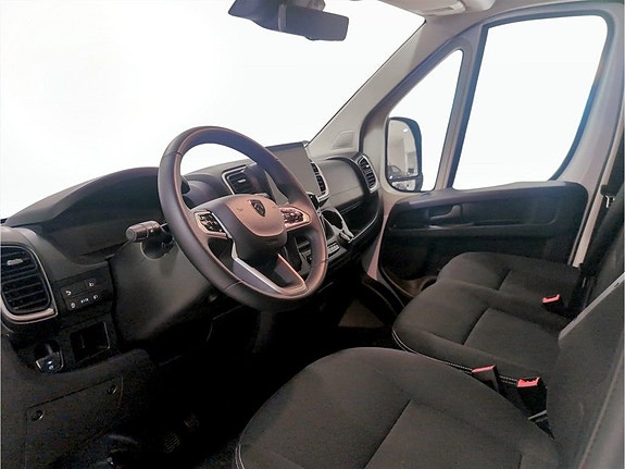 Peugeot Boxer 4 of 13