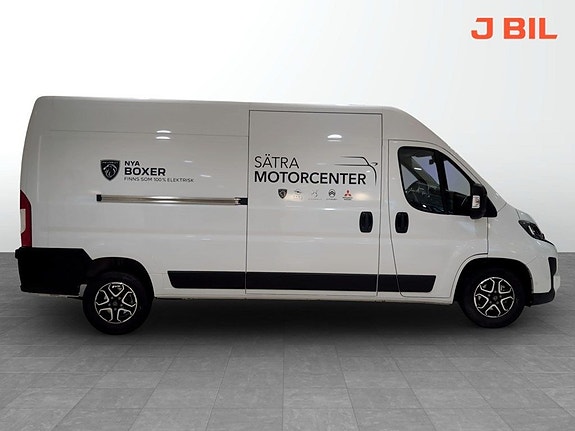 Peugeot Boxer 2 of 13