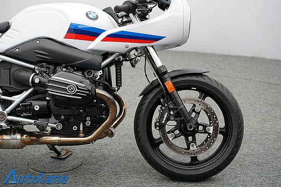 BMW R NineT Racer *Akrapovic 12 of 30