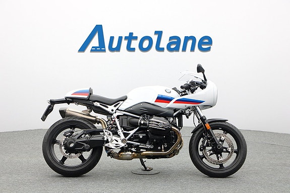 BMW R NineT Racer *Akrapovic 6 of 30