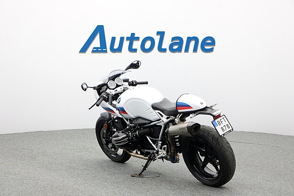 BMW R NineT Racer *Akrapovic 3 of 30