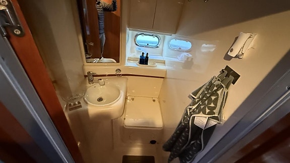 Azimut 43 Fly / Caterpillar 3208 - 95 / Total renoverad - 22 18 of 22