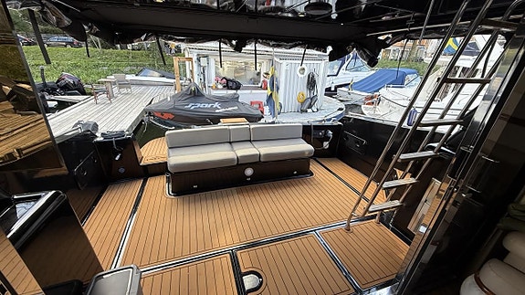 Azimut 43 Fly / Caterpillar 3208 - 95 / Total renoverad - 22 4 of 5