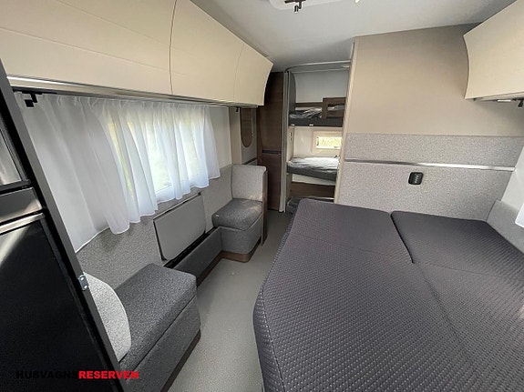 Adria Alpina 663 UK 8 of 14