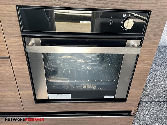 Adria Alpina 663 UK 5 of 14