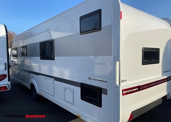 Adria Alpina 663 UK 3 of 14