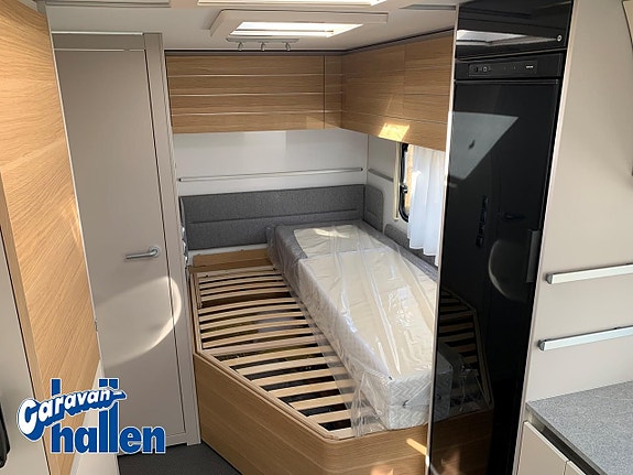 Adria Adora 522 UP 20 of 23