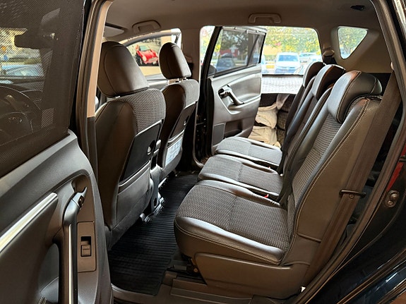 Toyota Verso 23 of 27