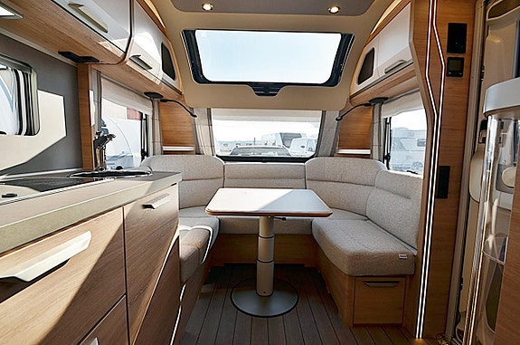 Knaus 540 UE Südwind 60 Years, Långbäddar 20 of 25