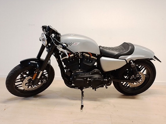 Harley-Davidson XL 1200CX Sportster Roadster 4 of 4