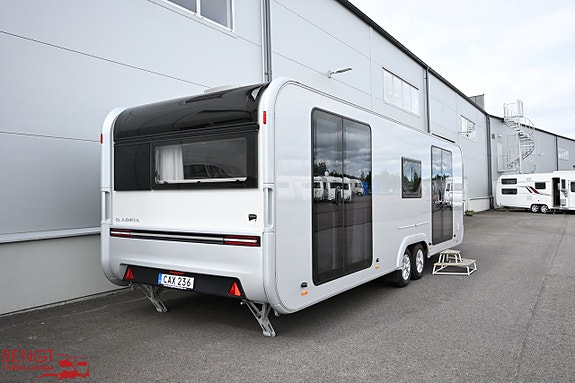 Adria ASTELLA 704 HP | Dubbelsäng | ALDE | AC | Förtält 3 of 21