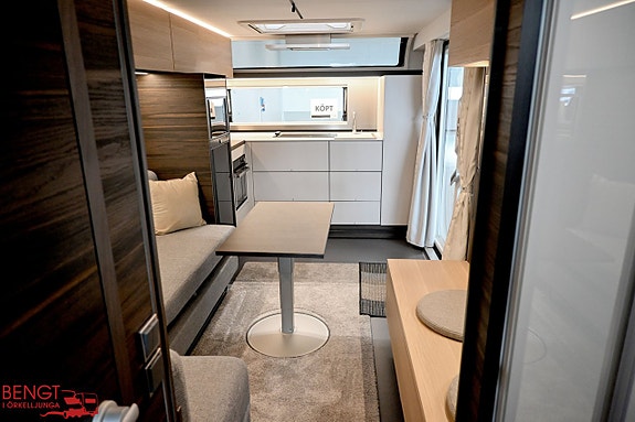 Adria ASTELLA 704 HP | Dubbelsäng | ALDE | AC | Förtält 17 of 21