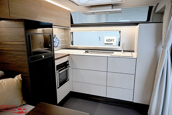 Adria ASTELLA 704 HP | Dubbelsäng | ALDE | AC | Förtält 8 of 21