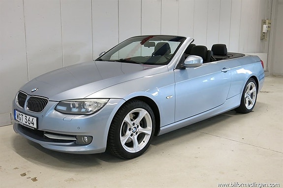 BMW 330d 4 of 5